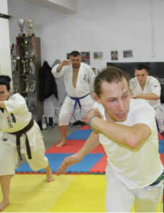 sekcja-furo-karate-andrespol-trening-capoeira-11